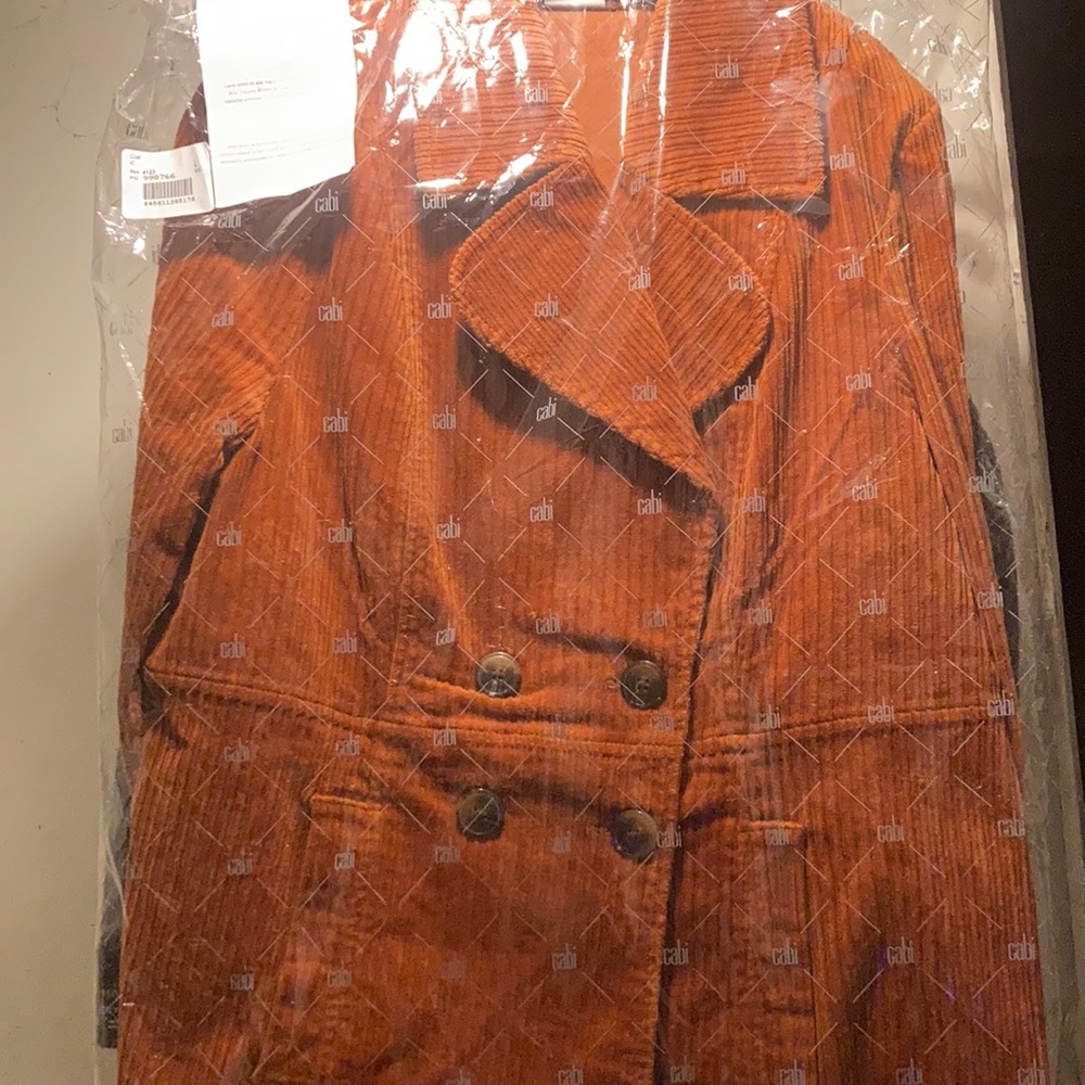 This is a jacket/cout really nice new never been out the bad